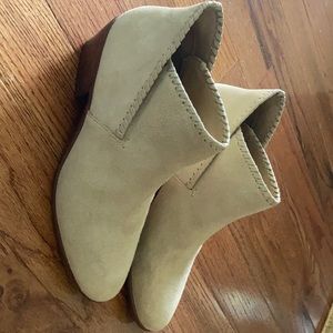 Jack Rogers Suede Short Boots